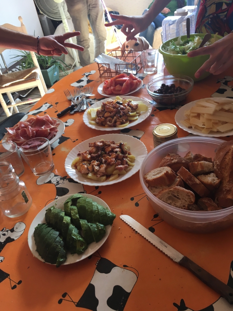 Lunch with Spanish friends tends to start late and go on for ages... Your interpretation of these customs impact your acceptance of them.
