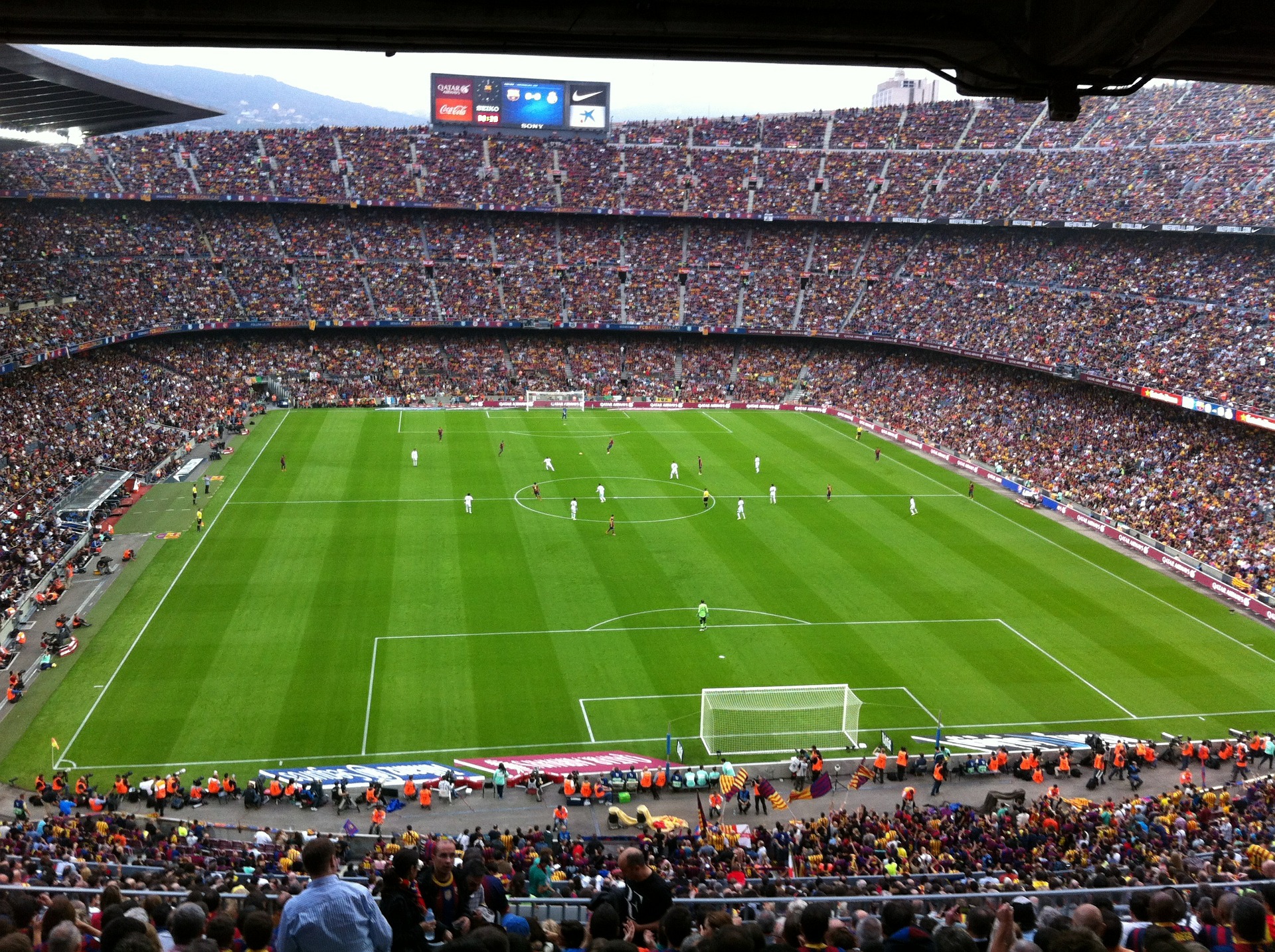 Camp Nou, where the club FC Barcelona (or Barça) plays, can seat almost 100,000 people. And when it’s packed, that’s over two hours of intense time with your friends, family, and fellow supporters.