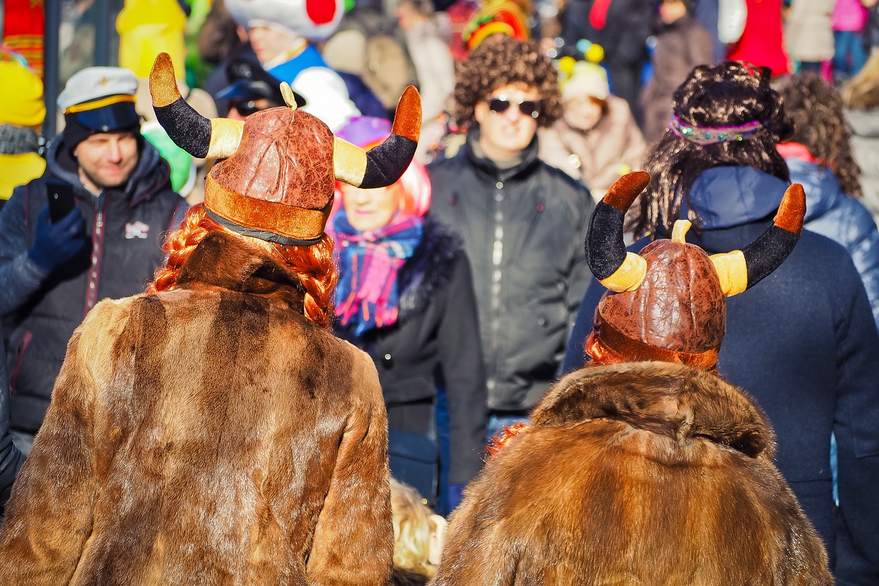 Don’t be afraid to venture to lesser-known Carnaval destinations, too!