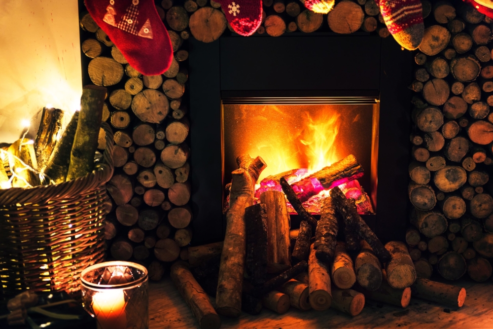 Holiday fire. Photo source rawpixel.com on Pexels