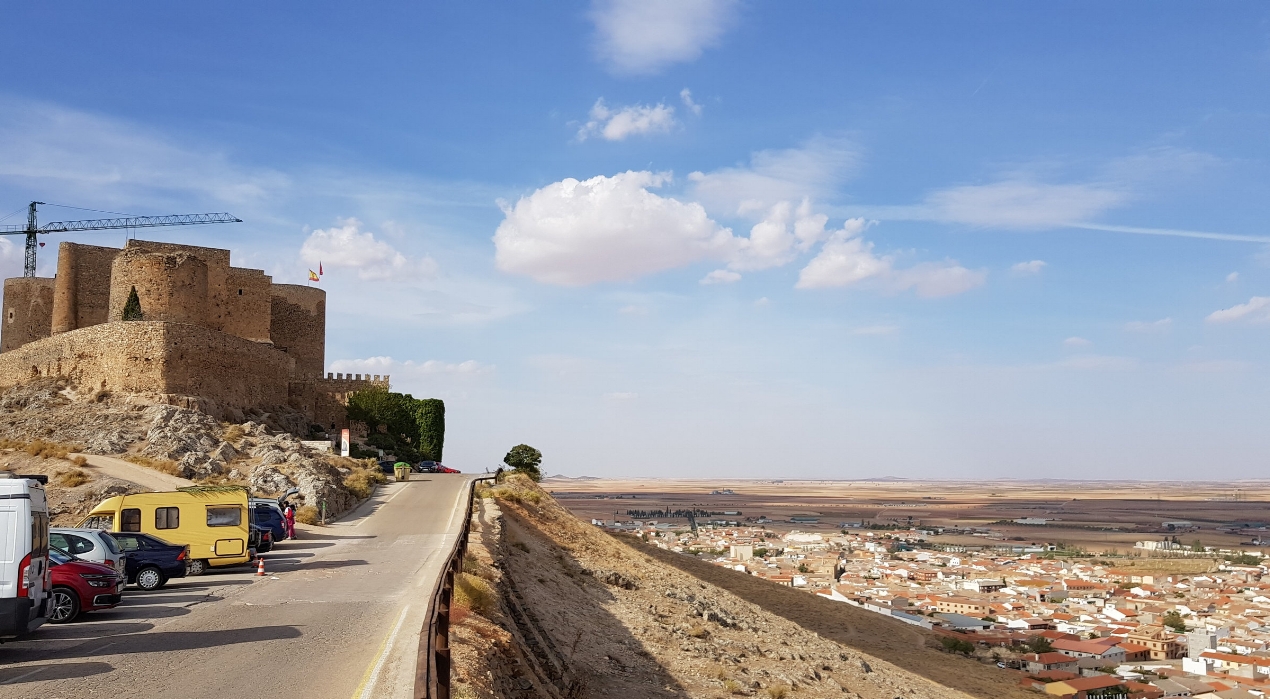 Consuegra has some other cool attractions to offer, like this 10th century castle!